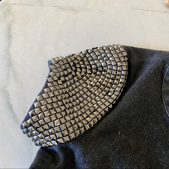 GRYPHON New York - Picture 1 of 5